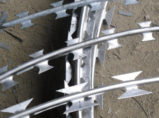 SS razor barbed wire in 304, 316 for anti corrosion seashore area